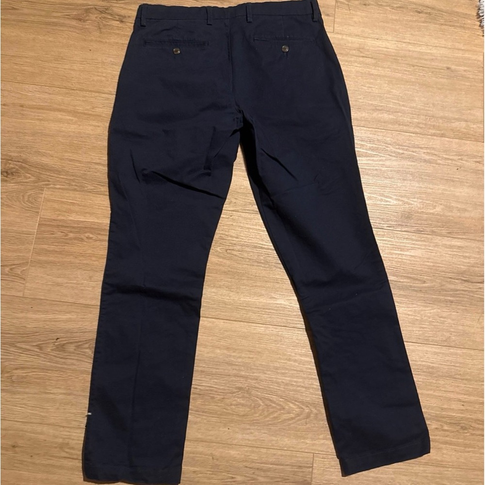 Men’s GAP Essential Khaki